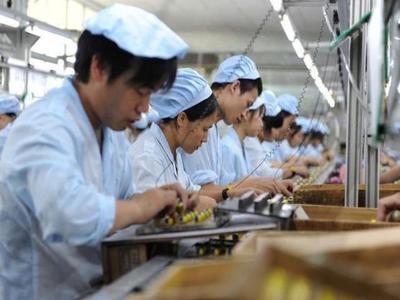 &ldquo;降薪&rdquo;要來(lái)了?如果沒(méi)有工人,國(guó)內(nèi)制造業(yè)的未來(lái)在哪兒